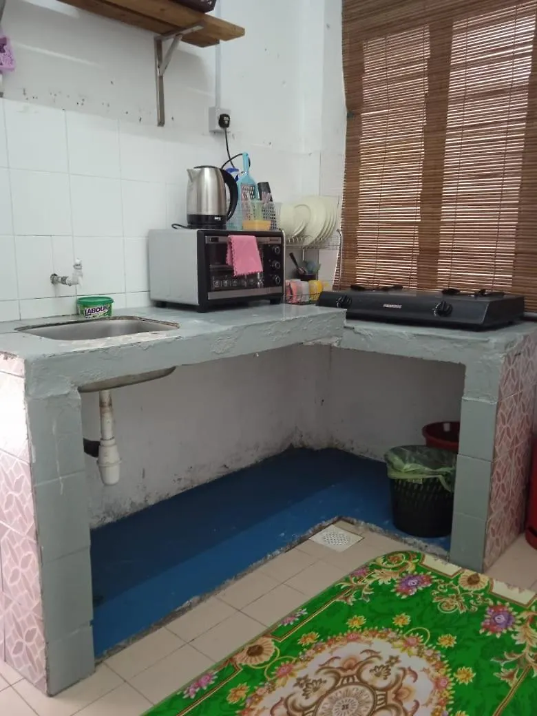 아파트 Budget Homestay Impiana Adril 이포 말레이시아